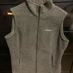 Columbia vest